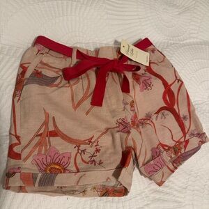 Brand New floral shorts Size 36 (US 4)
